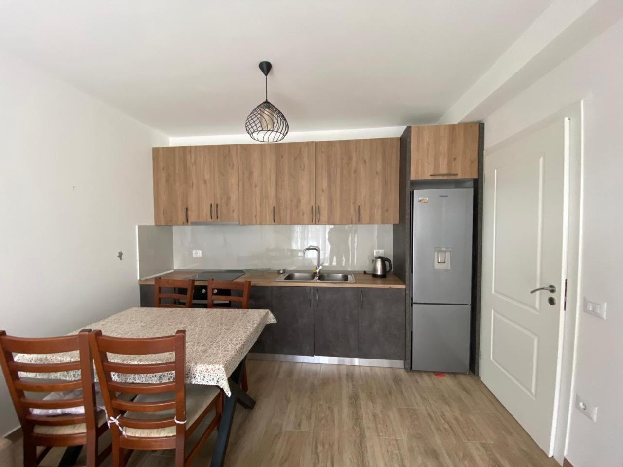 Appartement L-2 Tirana